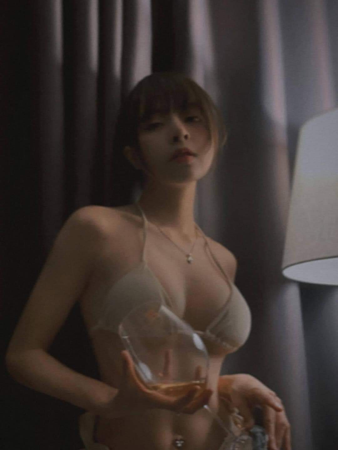 Ngọt ngào đến mấy cũng vào miệng thôi 🥰 -  haivl | hài hước | hài vl 