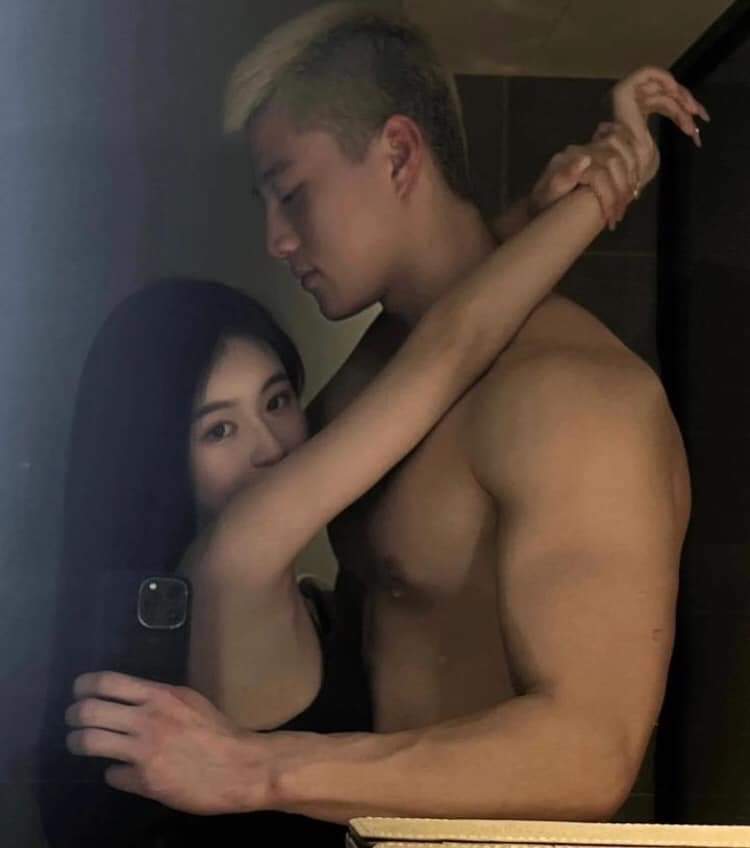 Công chúa nhỏ của anh 😝

-QH -  haivl | hài hước | hài vl   