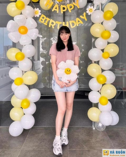 Hải Tú đăng ảnh rạng rỡ tuổi mới, nhưng Sơn Tùng vẫn chưa có động thái chúc mừng sinh nhật cô nàng như trước đây 🤔