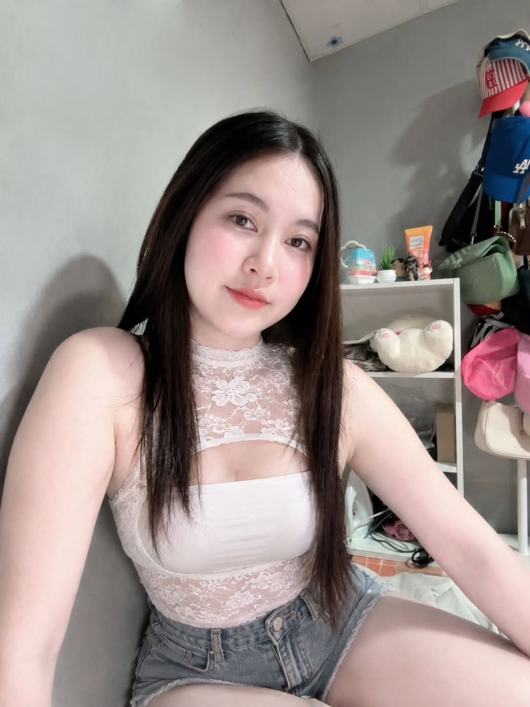 Hãy cùng nhau cố gắng yêu thương nhau. 💗 -  haivl | hài hước | hài vl 