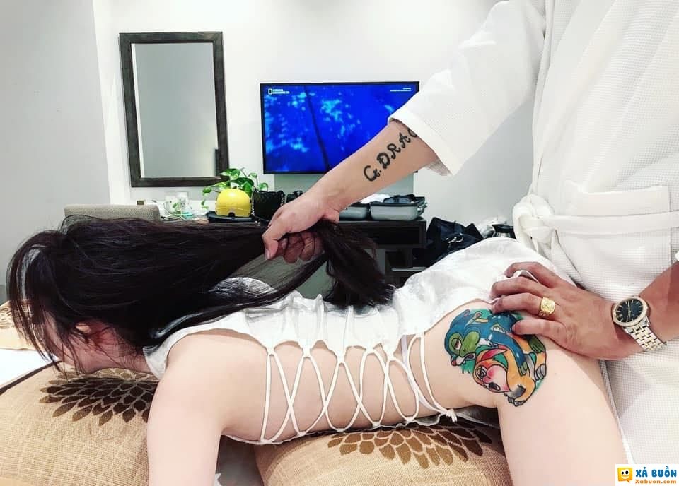  :v  gia linh: nếu ngoan mà chẳng được yêu . thì hư cho bớt những chiều cô đơn:3  :( 