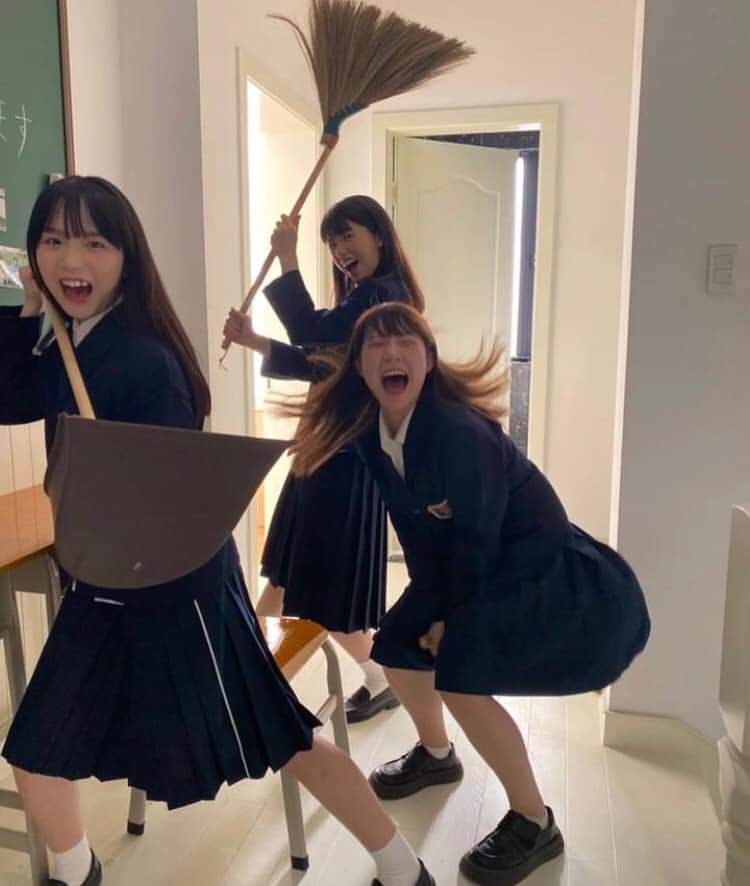 Chúng ta, ai cũng từng có một thời như thế ☺️

-QH -  haivl