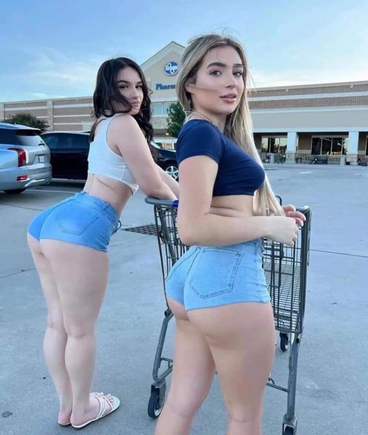 2 đứa bạn thân 😝

-QH -  haivl | hài hước | hài vl   