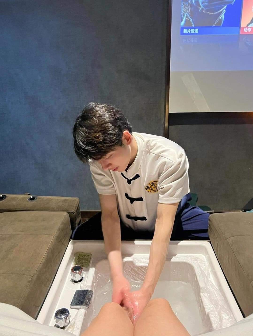 Trải nghiệm mát xa sướng như tiên 😉 -  haivl | hài hước | hài vl  
