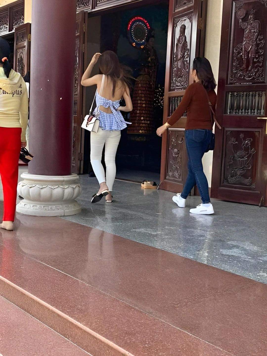 Lễ chùa đầu năm -  haivl | hài hước | hài vl  