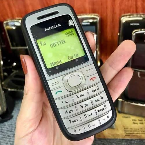 Tháng 9 là lời tạm biệt của chúng ta với sóng 2G - một thời bá khí.