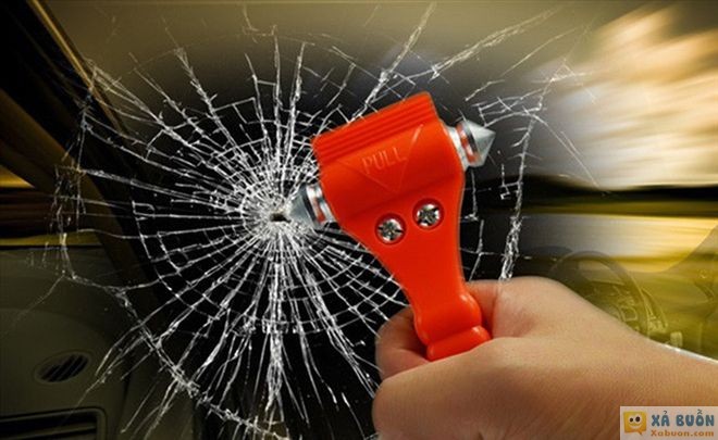 Đối vui: Cái gì phải đập vỡ mới dùng được? -  haivl