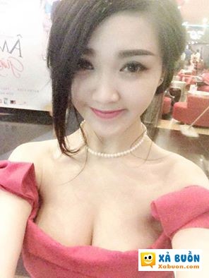 Áo đỏ chứng tỏ có ai đó sẽ yêu em like cho em nhé Nhật Thủy SBD 0006