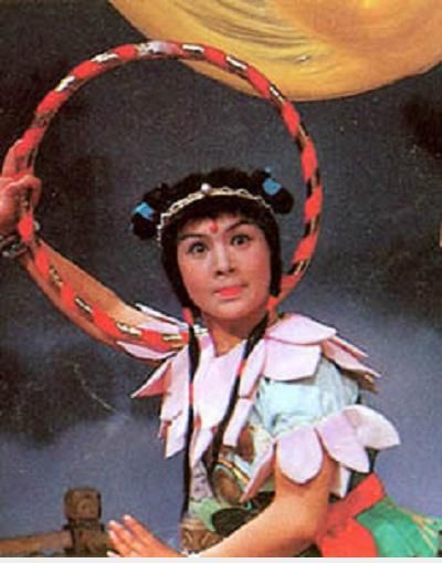  <3 <3   đến giờ vẫn ko biết natra là nam hay nữ  :x 