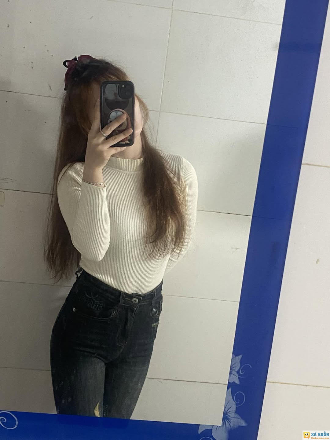 bạn đi ngủ với một trái tim tan vỡ ,thì lúc thức dậy mới là phần đau khổ nhất…..😞