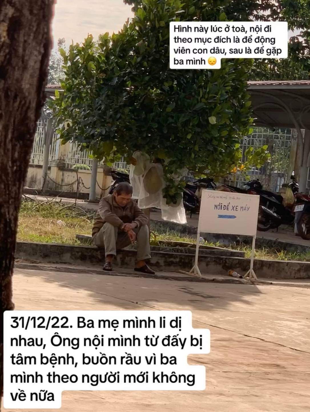 NGÀY NỘI MẤT, MÌNH TÌM THẤY CUỐN SỔ NỘI GHI TẤT CẢ NGÀY THÁNG GIỜ GIẤC MÌNH VỀ THĂM NHÀ TỪ HỒI MÌNH LÊN SÀI GÒN LÀM…

Mình hay về thăm nhà đêm khuya. Về đến nhà cũng phải 2 giờ sáng. Chỉ có nội vẫn đợi mình ởXem thêm nhà. Giờ thì chẳng còn ai nữa.

Là đứa trẻ sống cả cuộc đời thơ ấu với nội, nỗi đau này chẳng thể nào đong đếm được.
Ngày bố mẹ mình li dị, nội ngồi đợi trước toà cúi mặt xuống, đôi tay buồn rầu. Và từ đó nội mang tâm bệnh rồi ốm nặng và ra đi…

H Phương Trinh chia sẻ
#news