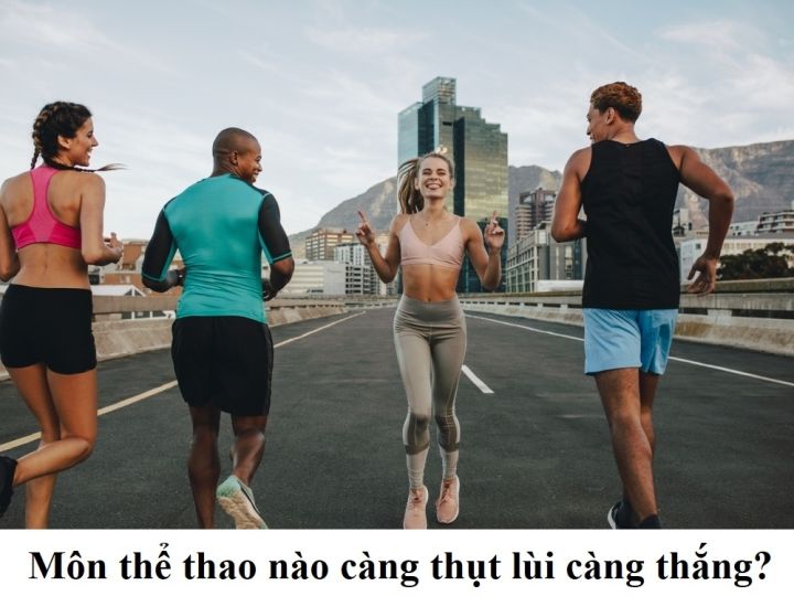 Đối vui: Đố mẹo: Môn thể thao nào càng thụt lùi càng thắng?