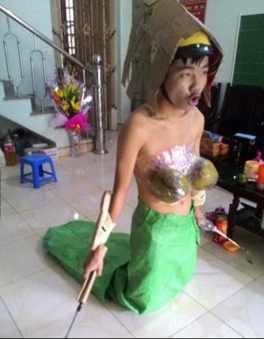  :d  Cosplay chàng tiên cá <3  :x  -  haivl | hài hước | hài vl   